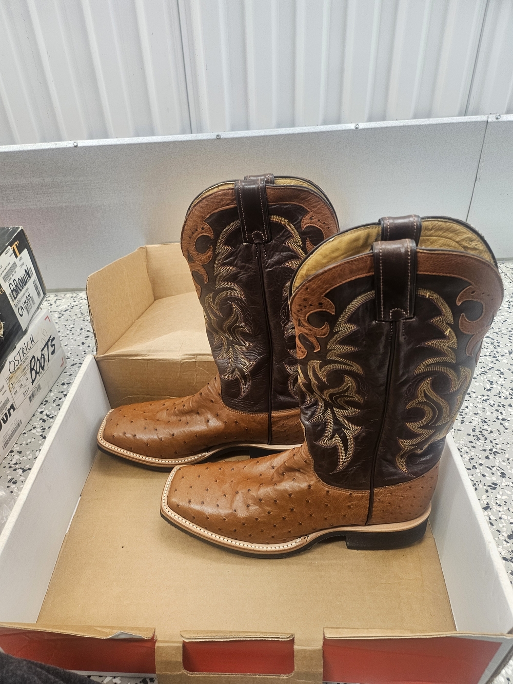 Justin Boots Brown  Ostrich Quill Cognac /Dark Brown Western Boots Men's 9 1/2 D